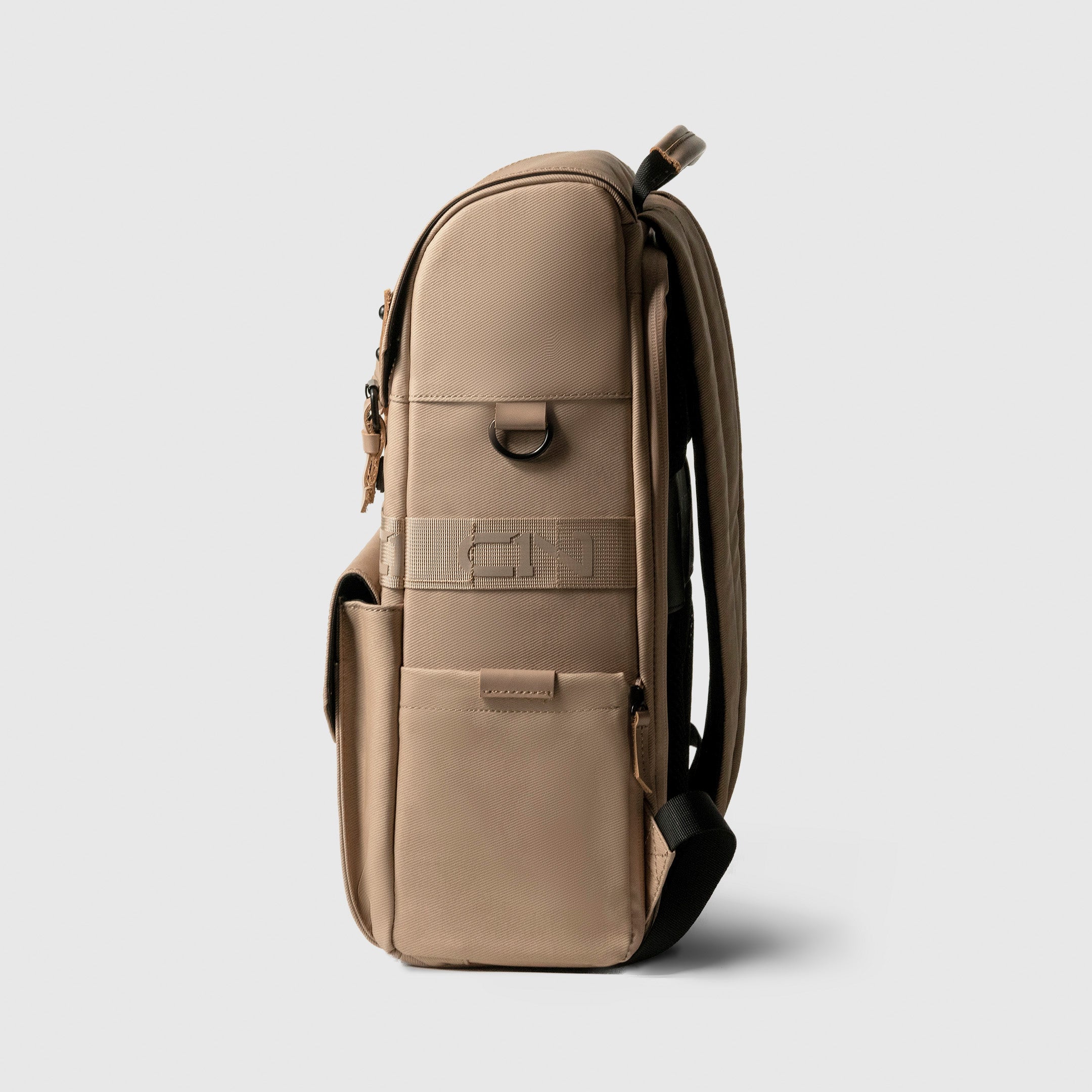 VINTA - Waterproof Twill Backpack Sand